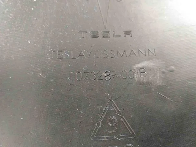 Tesla MODEL X 2016- Egyéb belső berendezés nézet 4