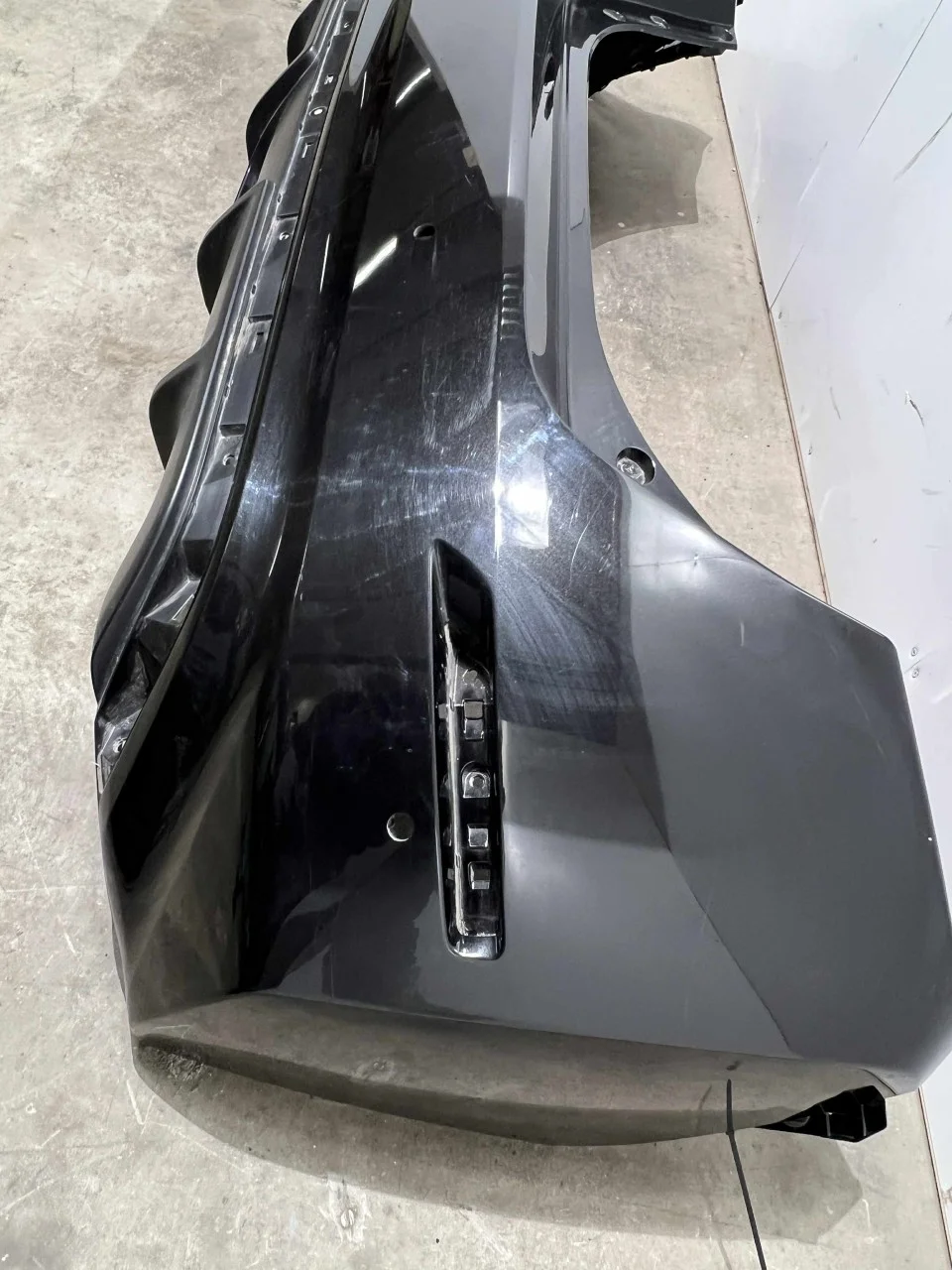 Nissan LEAF 2017-24 Lökhárító, hátsó view 2
