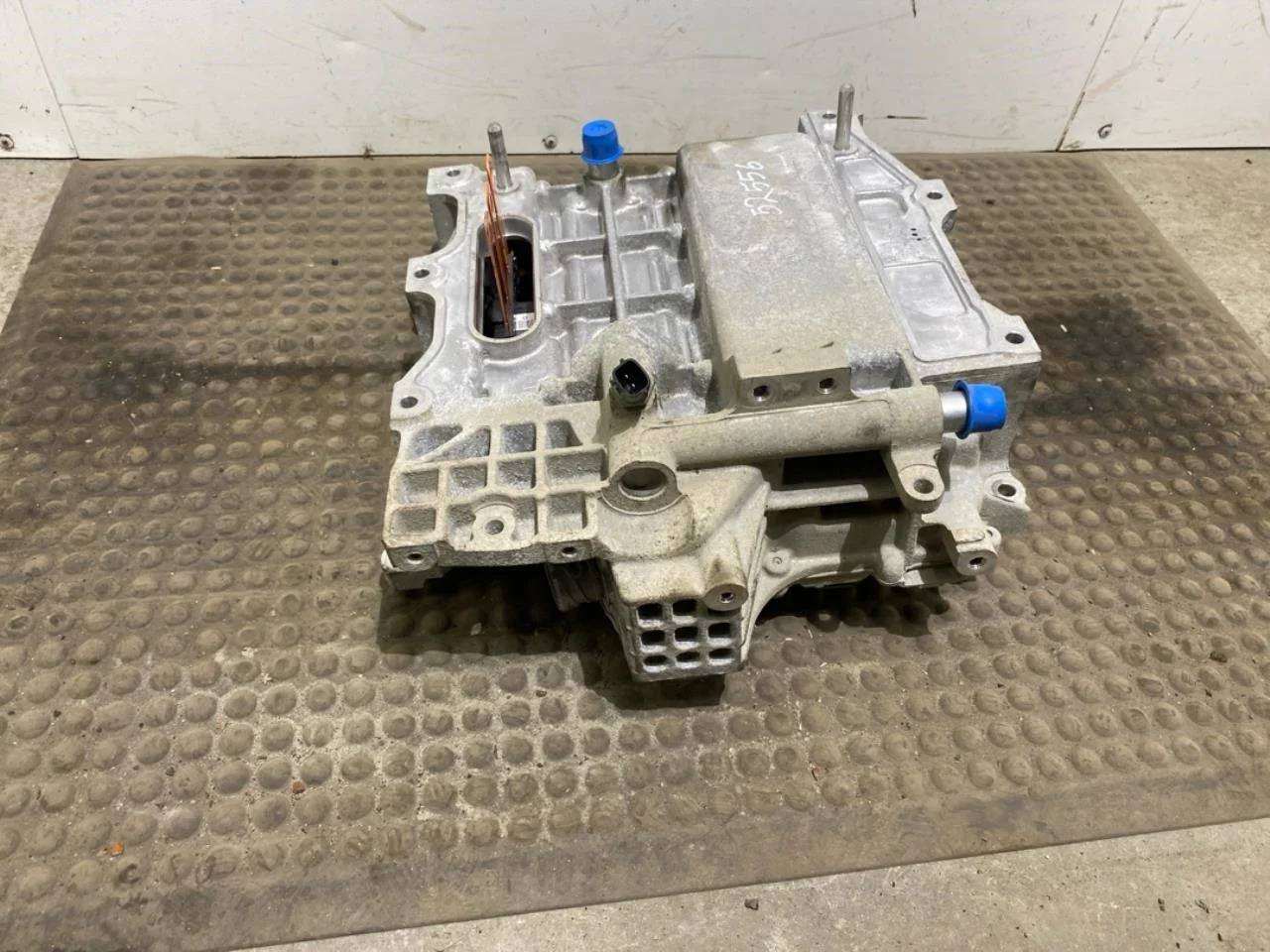 Nissan LEAF 2017-24 Inverter, 12-220V