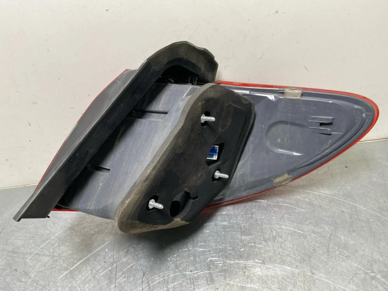 Mercedes B 180-200 W246/W242 2012-19 Hátsó lámpa, bal nézet 2