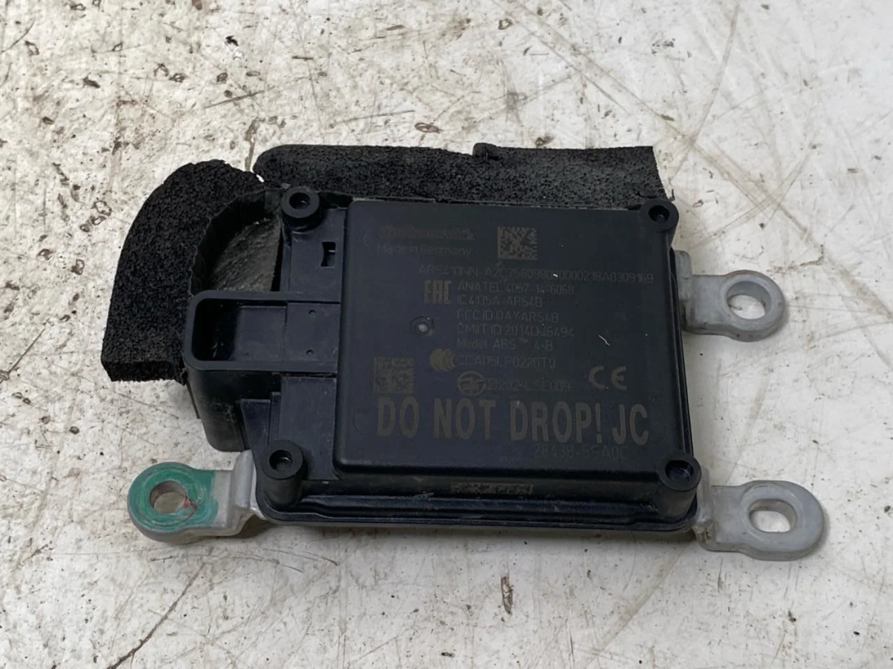 Nissan LEAF 2017-24 Adaptive cruise control sensor