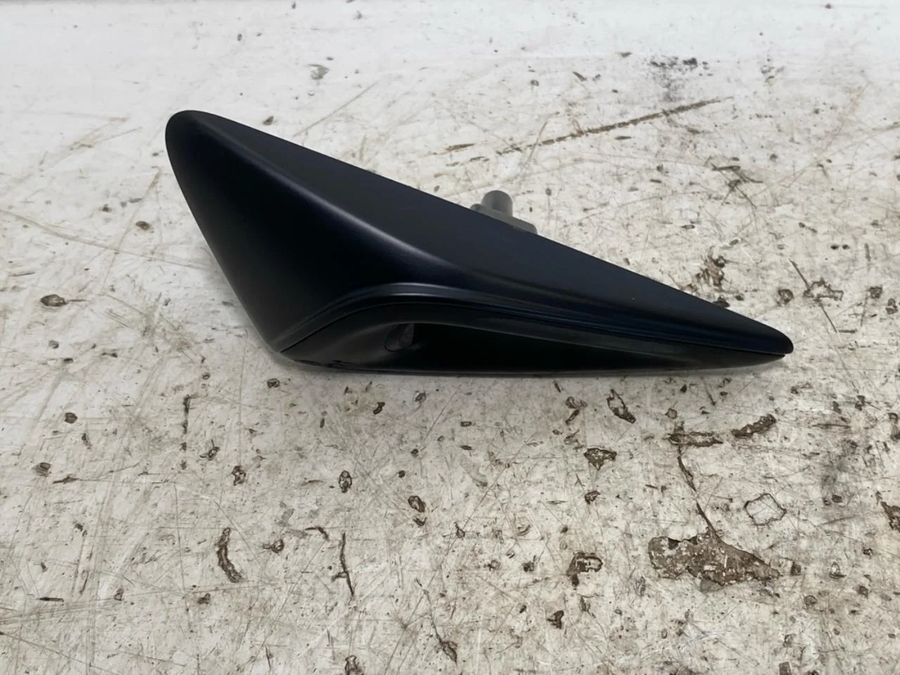 Tesla MODEL 3 2024- Külső kamera