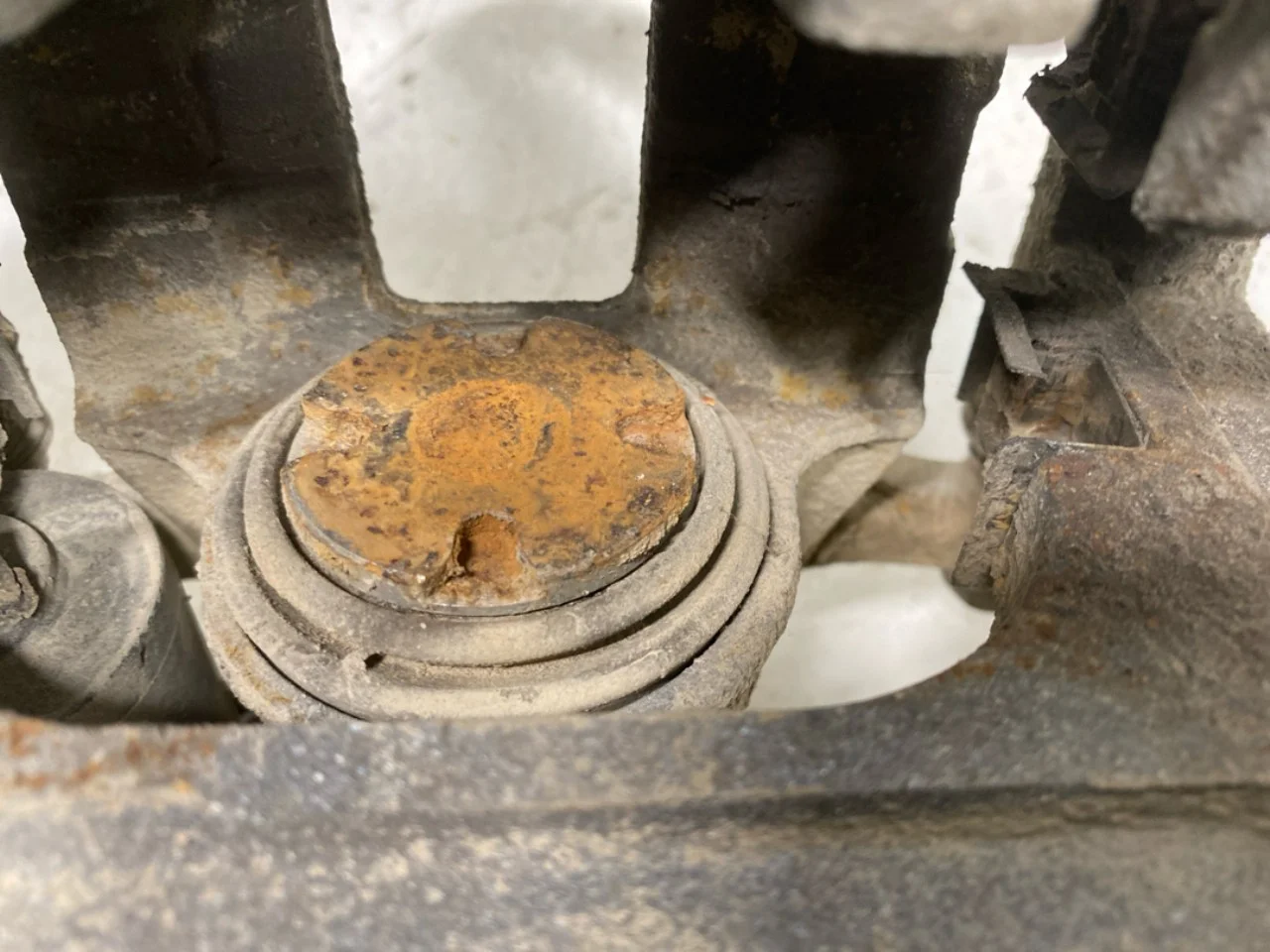 Hyundai IONIQ 5 NE 2022- Rear right brake caliper view 4