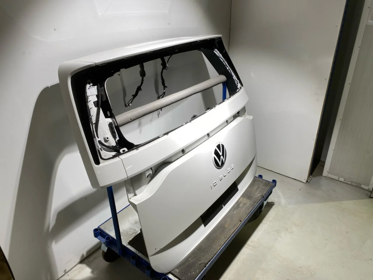 Volkswagen ID BUZZ/CARGO 2022- Csomagtérajtó, kombi nézet 2