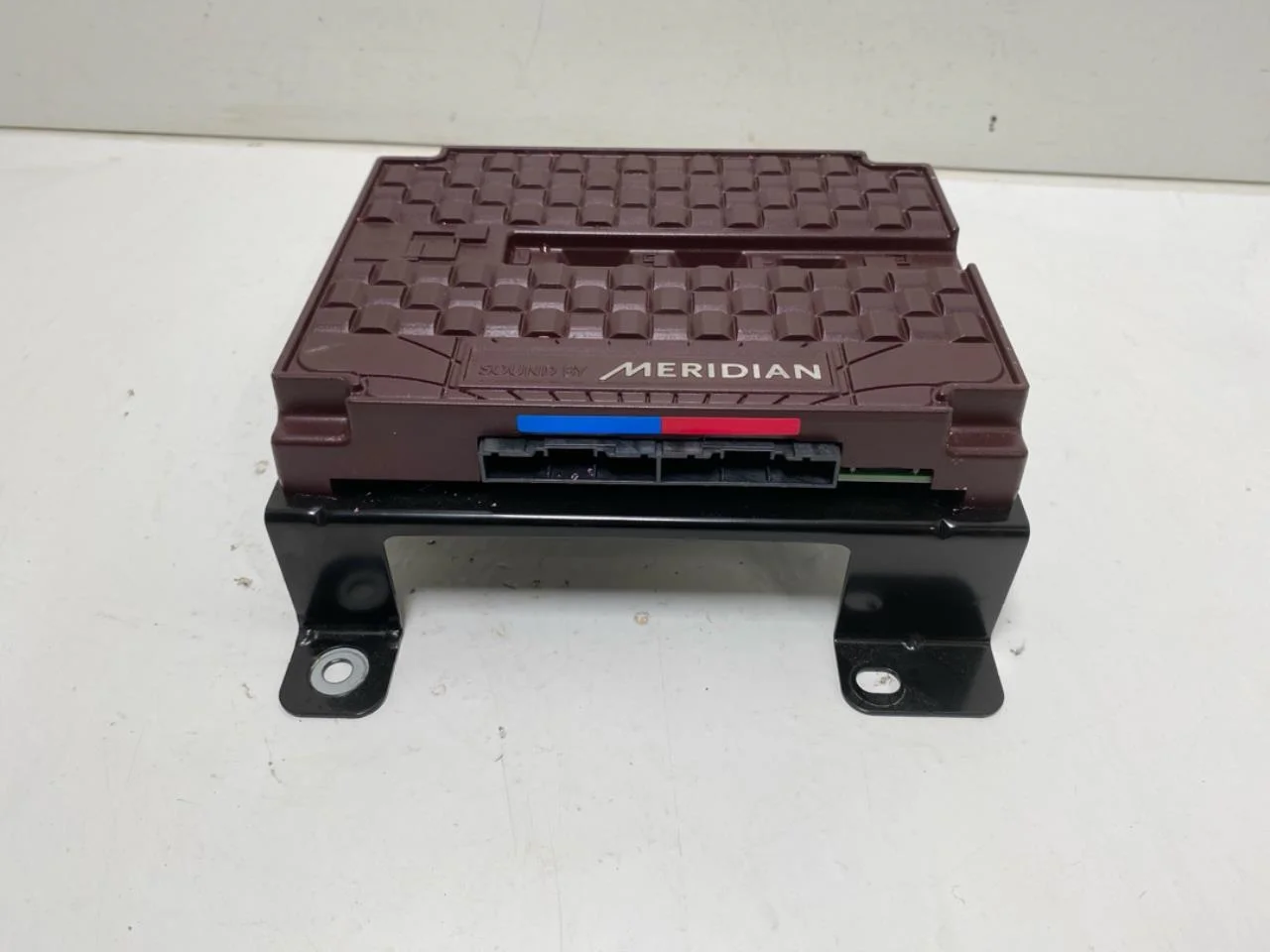 Kia EV6 2022- Amplificator radio / hi-fi