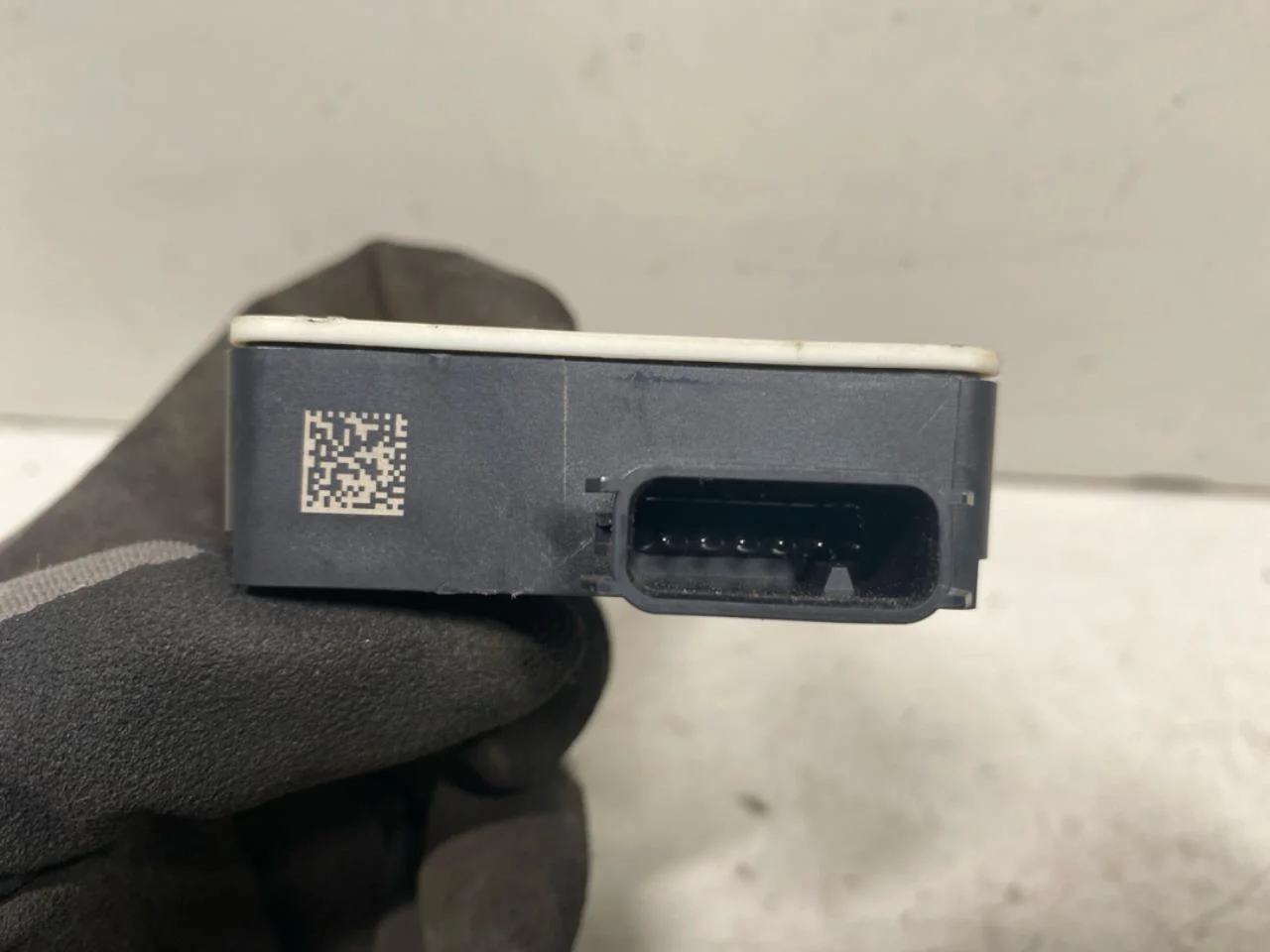 Mercedes EQC 2020- Active collision protection sensor view 2
