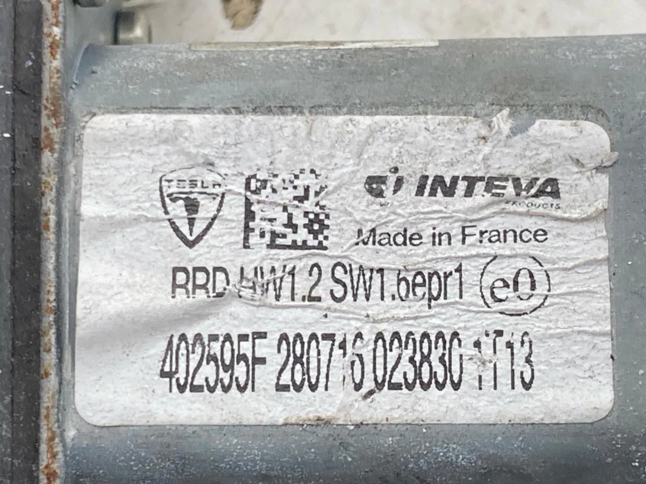 Tesla MODEL S 2013- Macara geam electrică, completă vedere 3