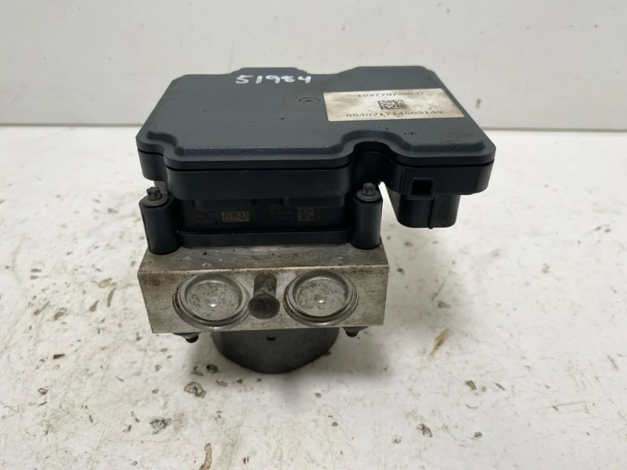 Tesla MODEL X 2016- ABS hydraulic unit