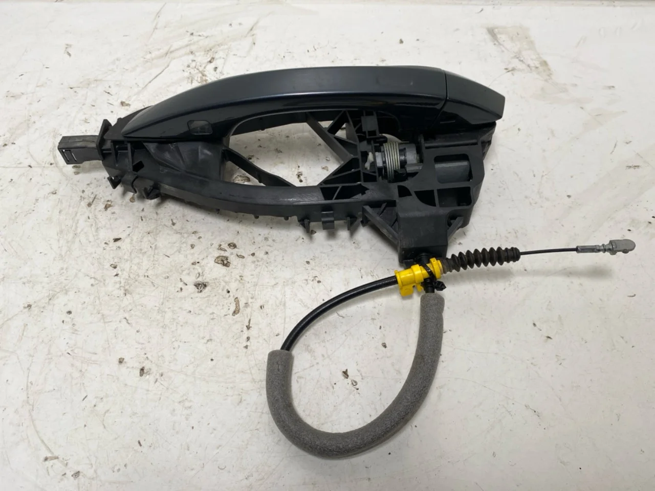 Audi E-TRON, S GE 2019- Left exterior door handle