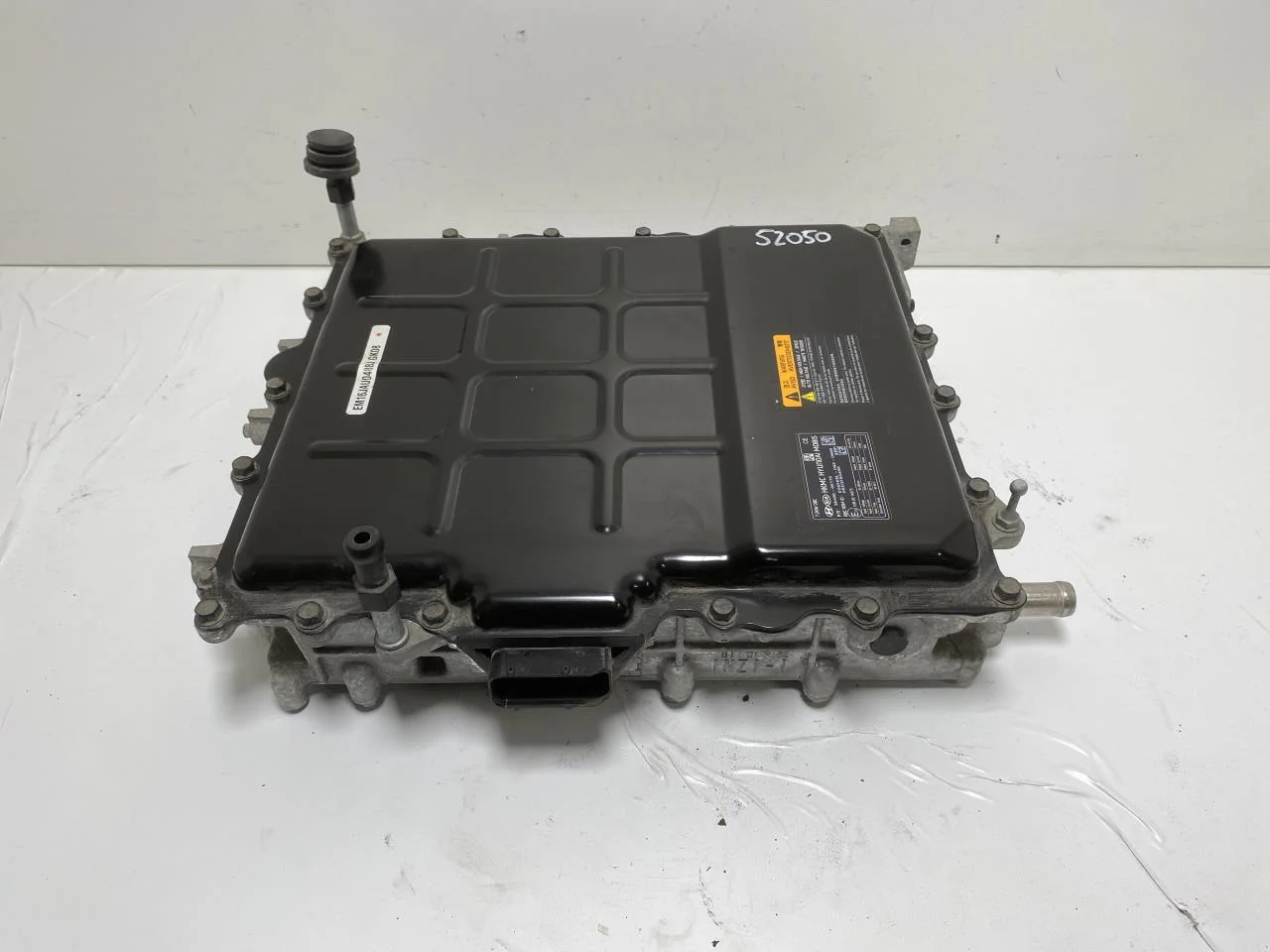 Hyundai KONA / ELECTRIC 2018-23 Akkumulátortöltő