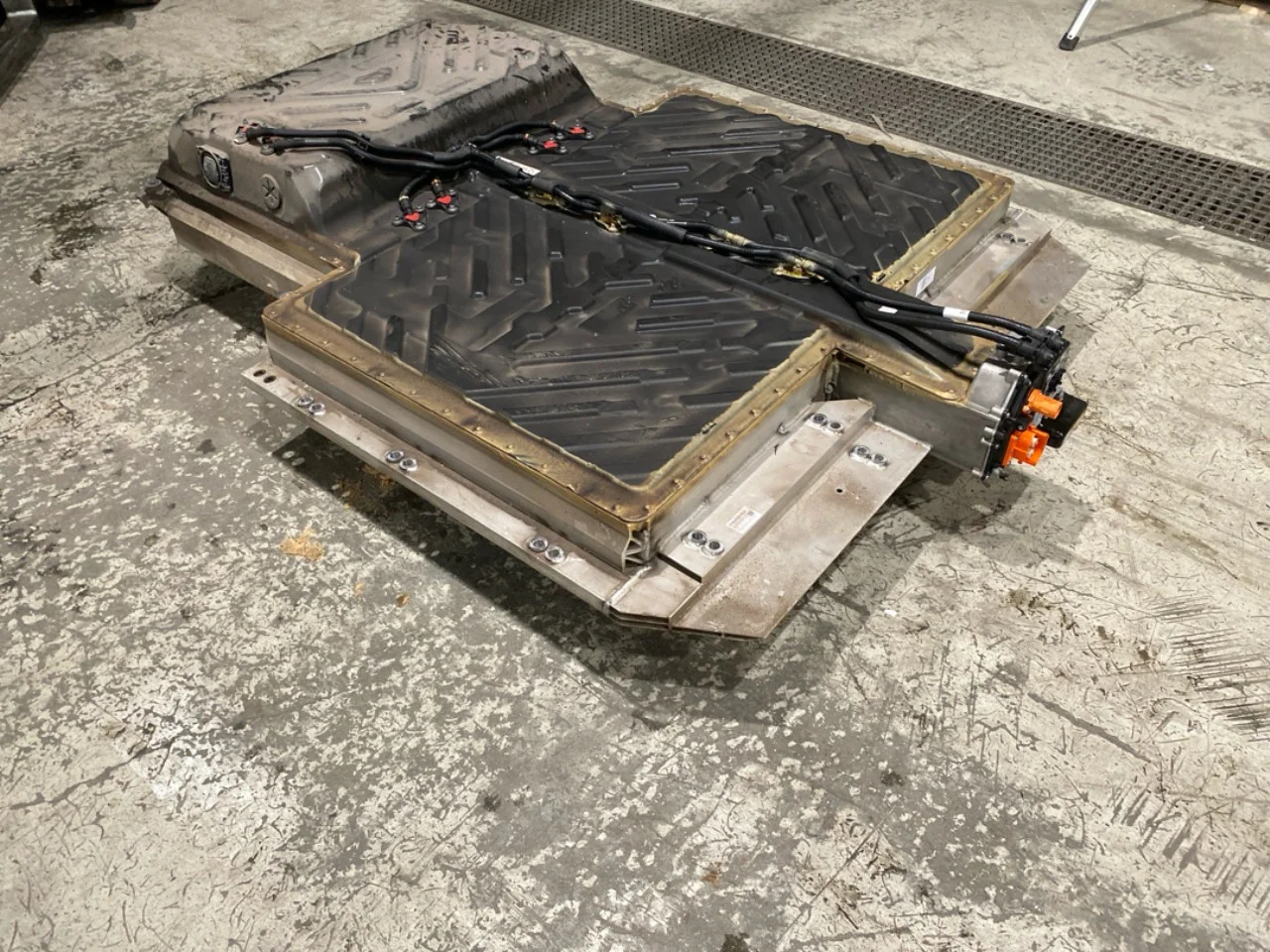 Mercedes EQA H243 2021- Baterie de înaltă tensiune vedere 2