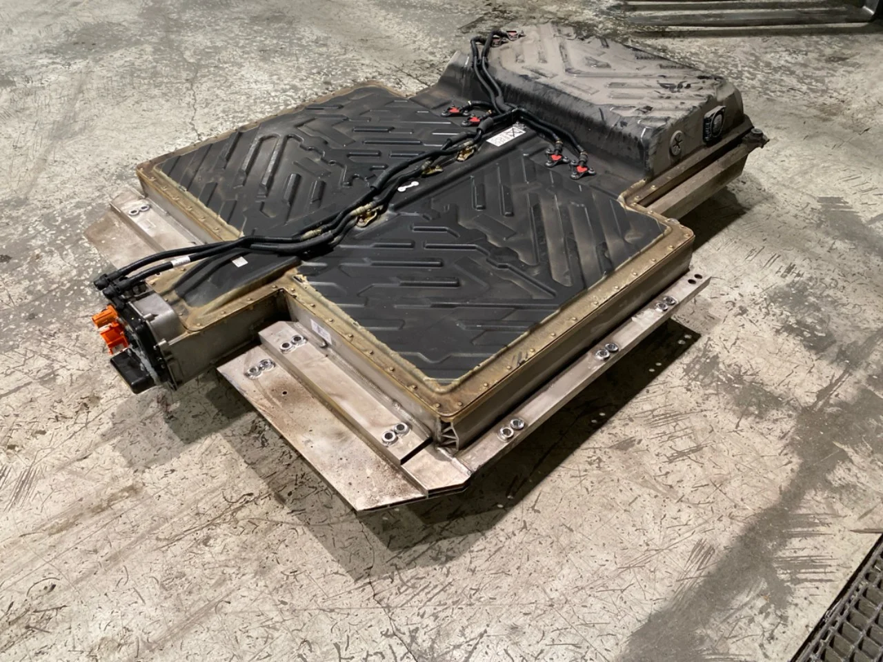Mercedes EQA H243 2021- Baterie de înaltă tensiune vedere 3