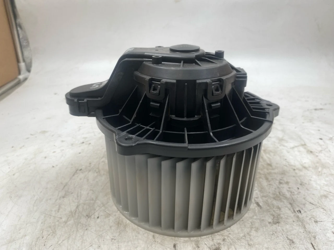 Tesla MODEL X 2016- Fűtésventilátor motor