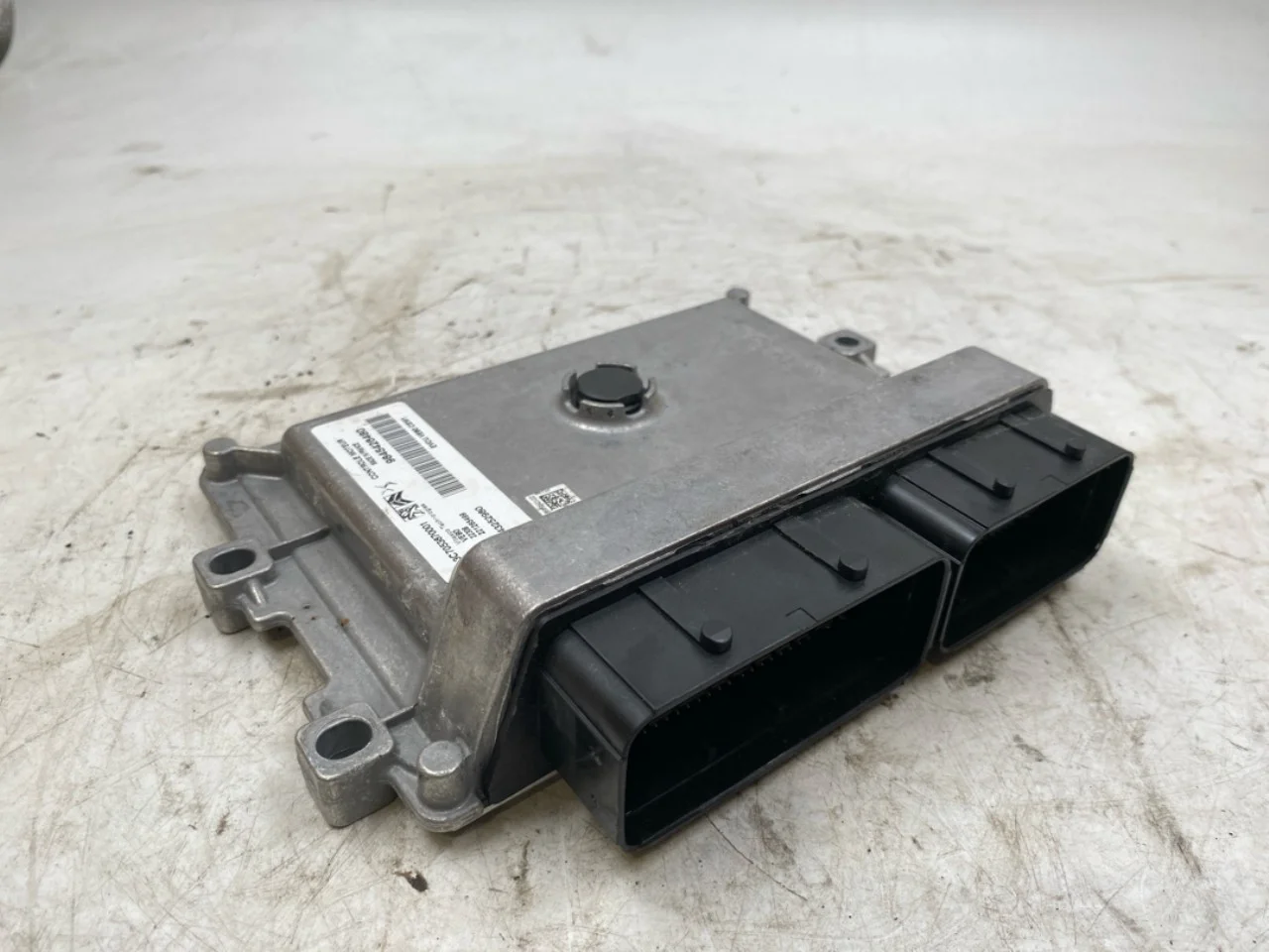 Opel / Vauxhall OPEL MOKKA 21 > Injection control unit, petrol