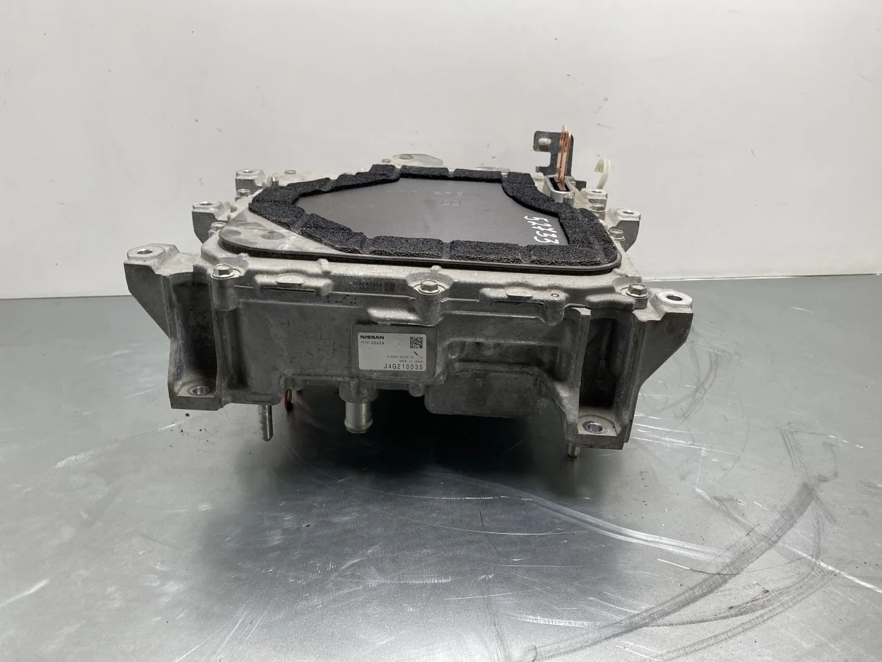 Nissan LEAF 2017-24 Inverter, 12-220V vedere 3