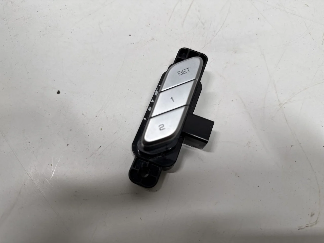 Byd TANG 2021->> Comutator memorie scaun