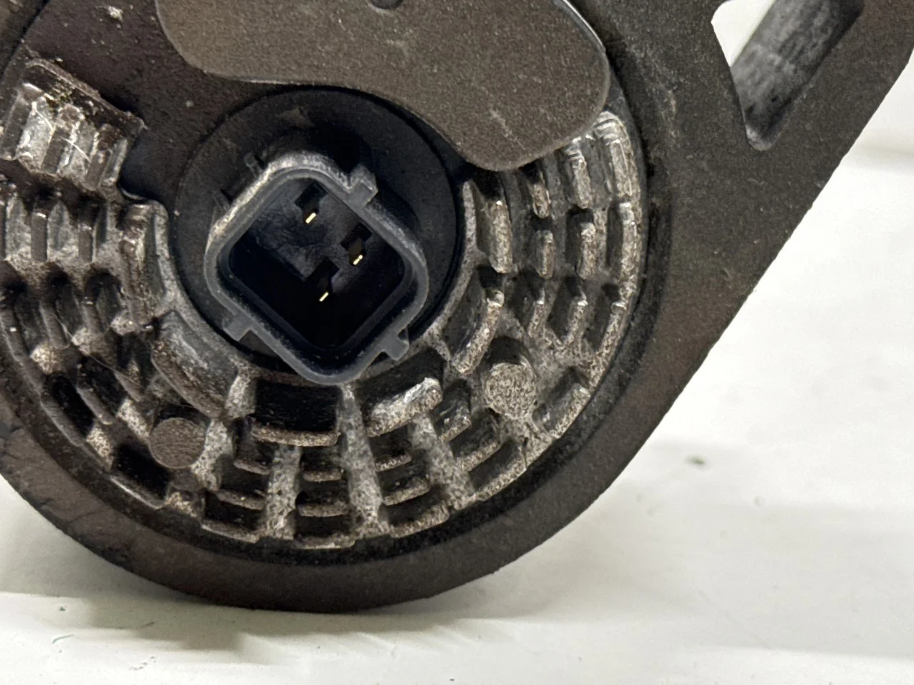 Byd TANG 2021->> Circulation pump view 4