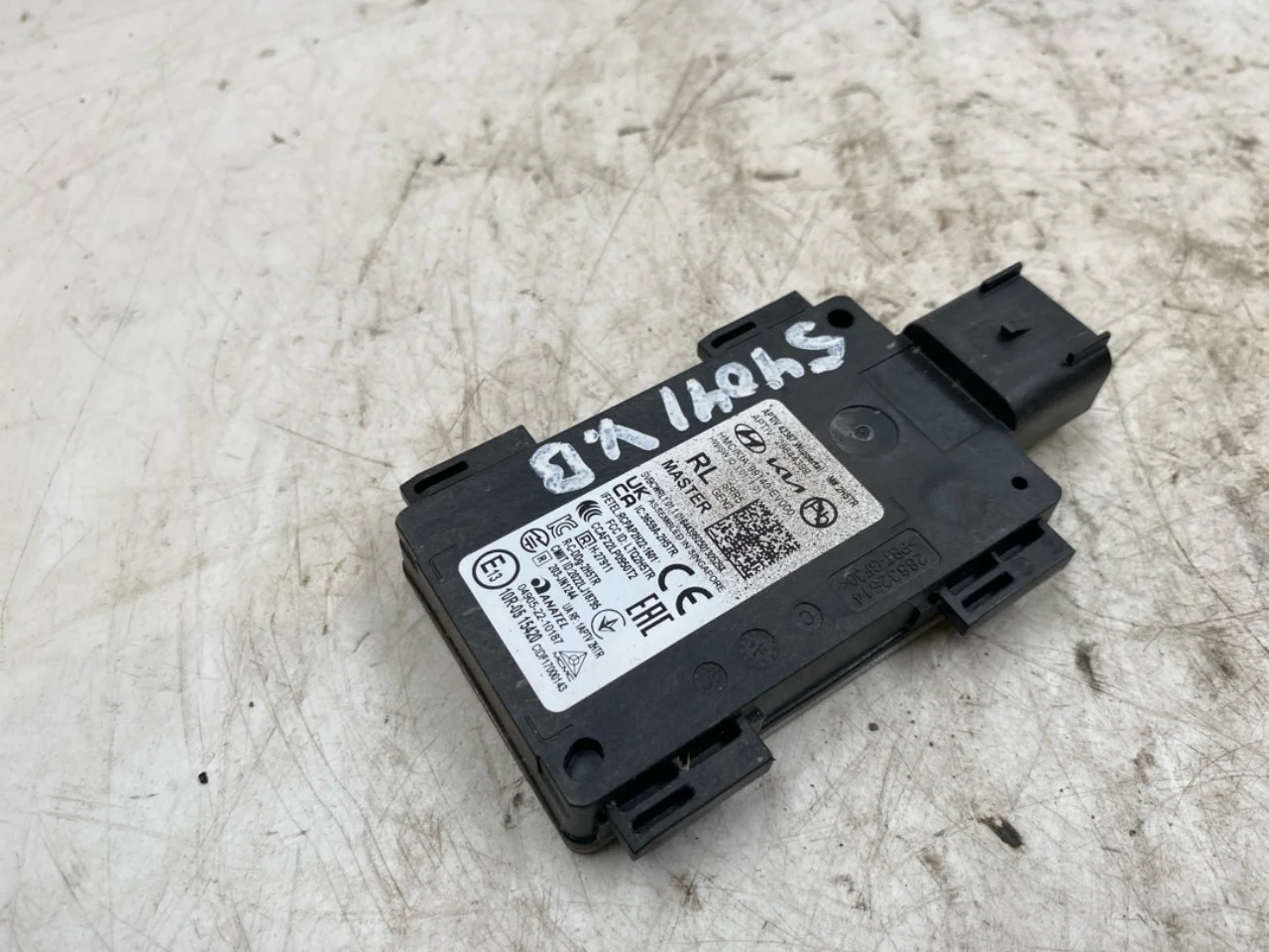 Active collision protection sensor