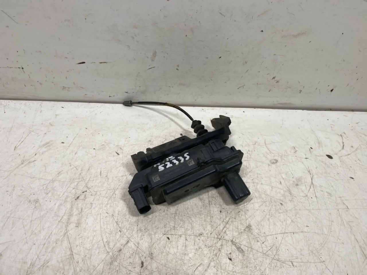 Fiat 500E 2020- Parking brake motor unit