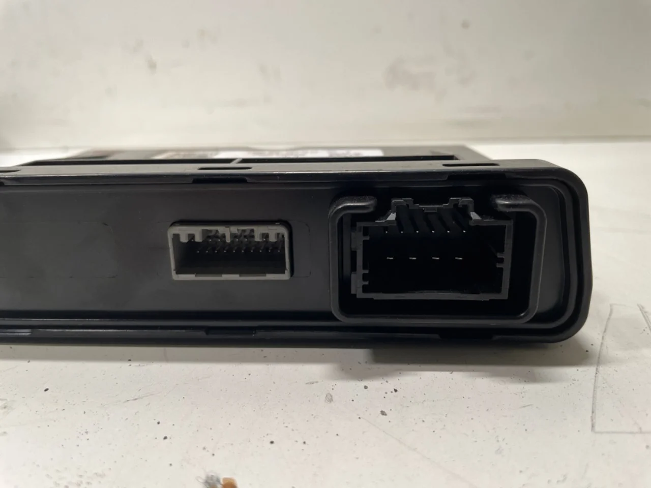 Tesla MODEL S 2013- Unitate de control, trapă vedere 3