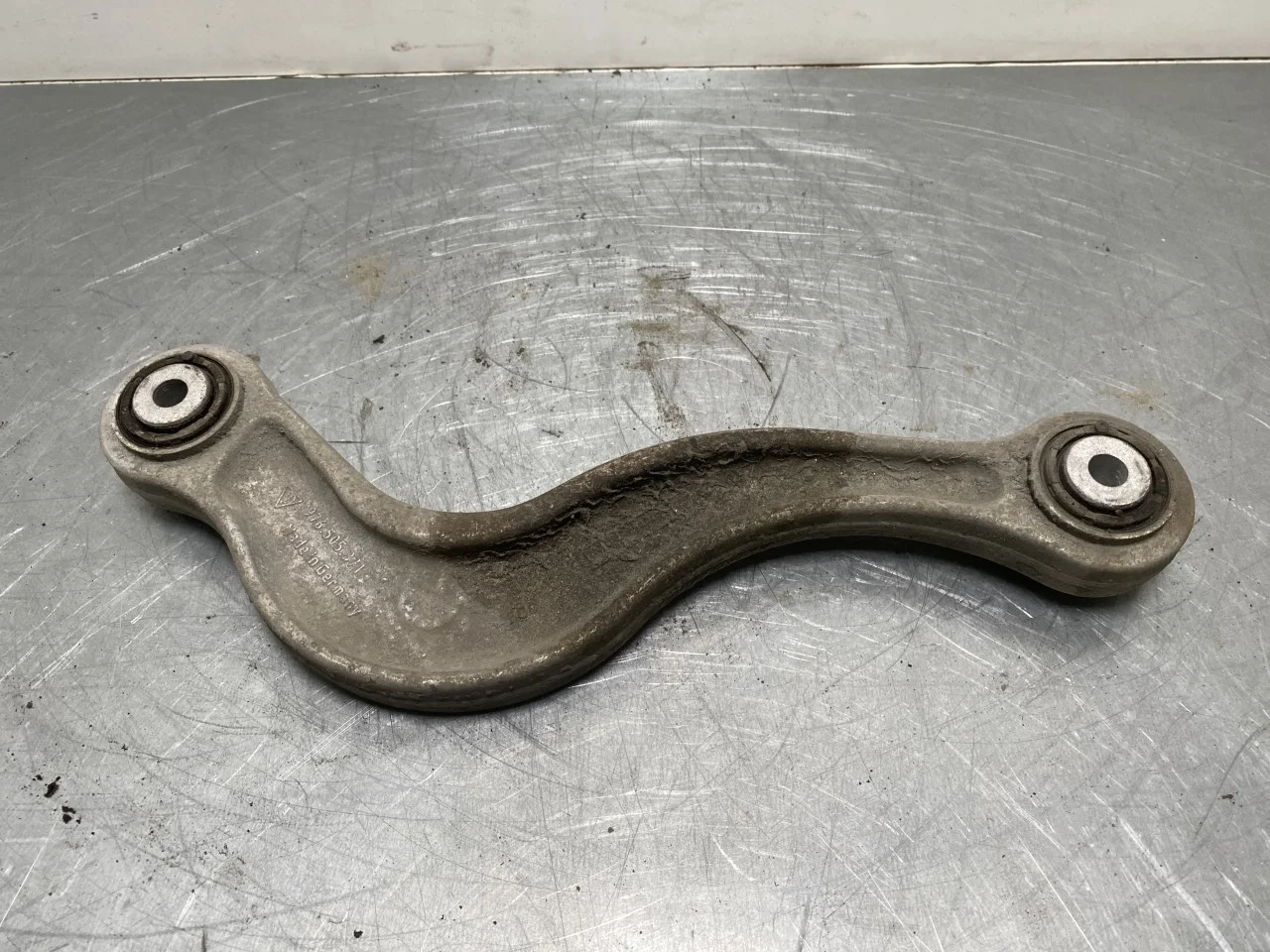Porsche TAYCAN 2020- Control arm, rear right