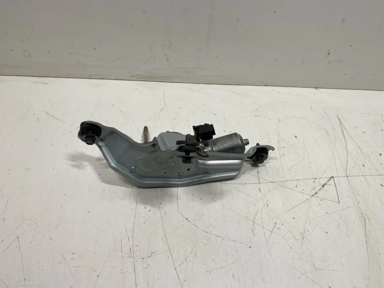 Kia NIRO SG2 2023- Motor ștergător hayon vedere 4