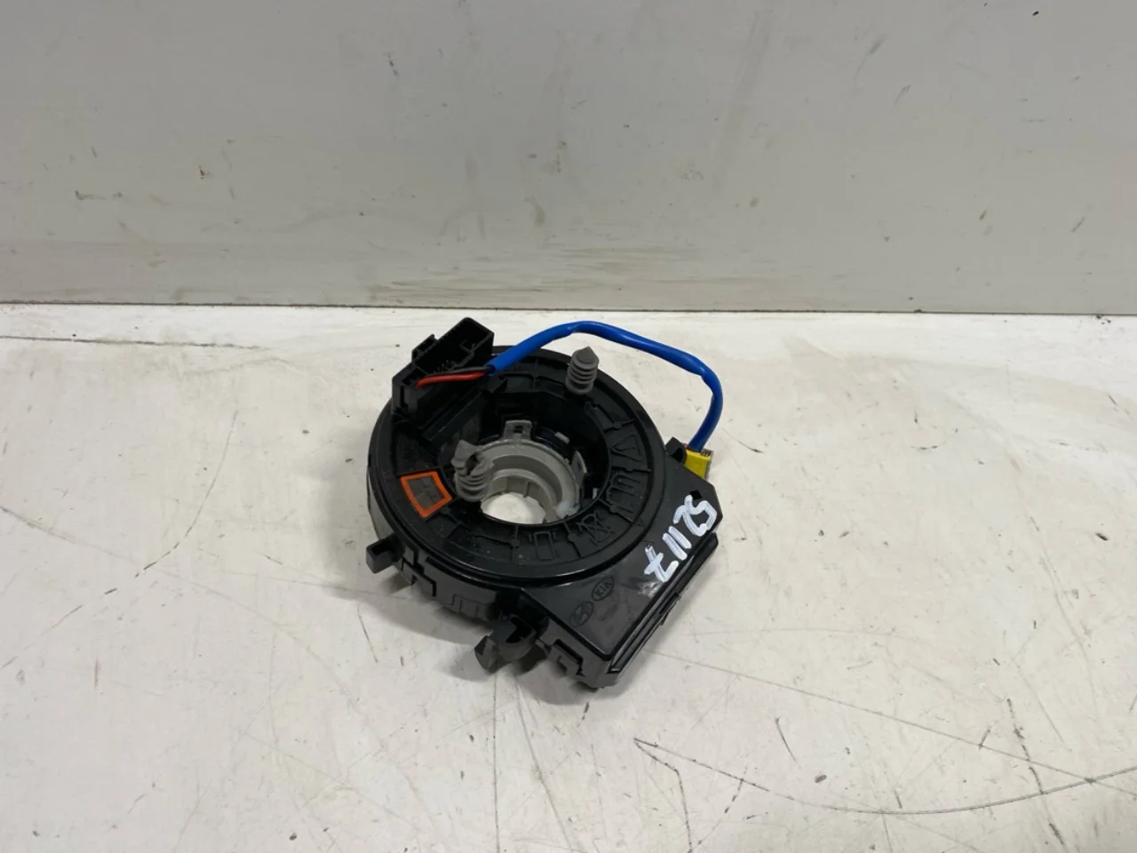 Kia NIRO SG2 2023- Airbag clock spring view 2