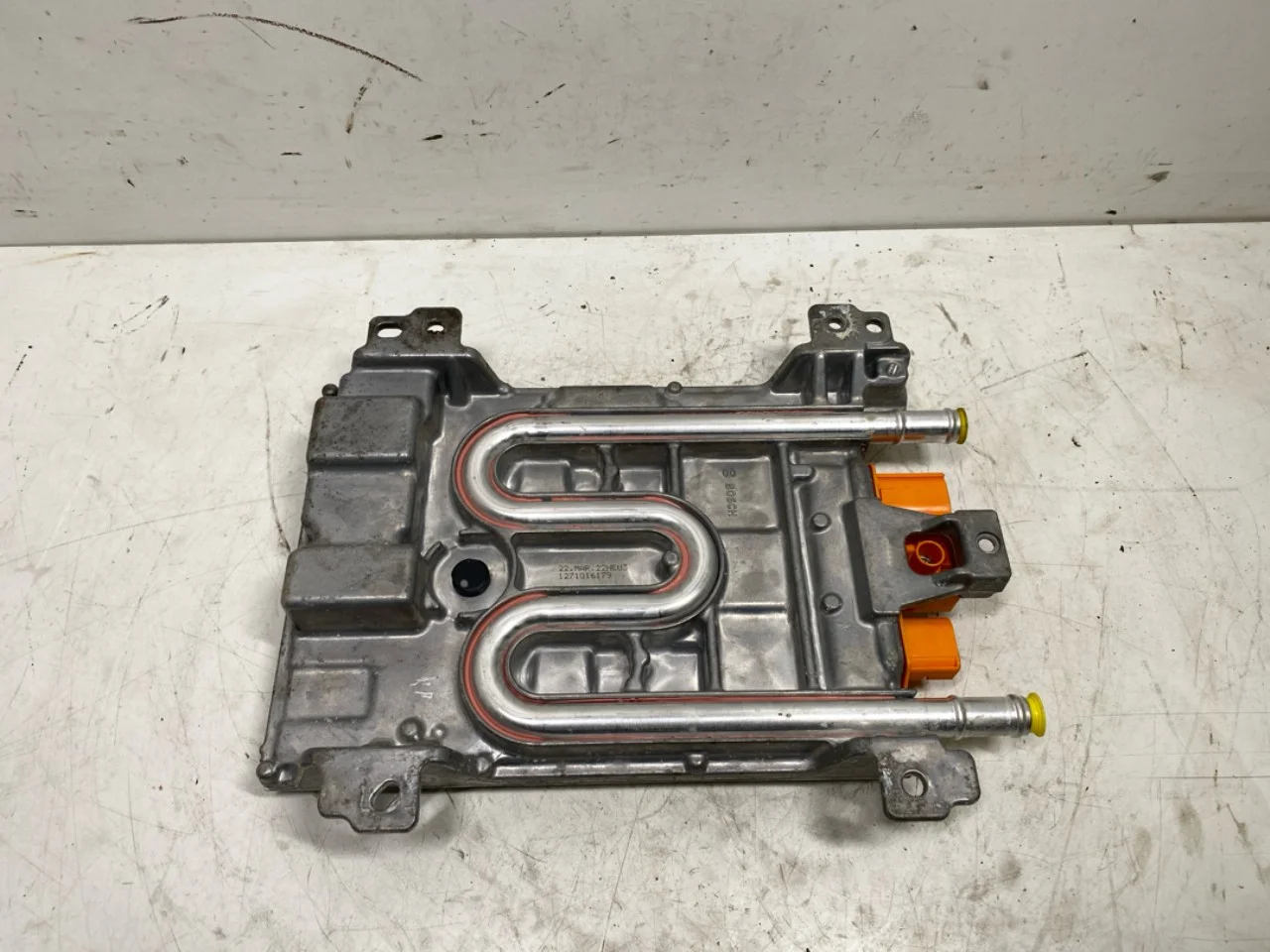 Cupra BORN 2022- Voltage converter, battery view 4