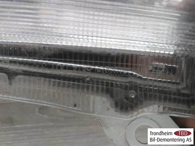 Nissan LEAF 2011-17 Fényvisszaverő lemez / rendszámtartó nézet 3