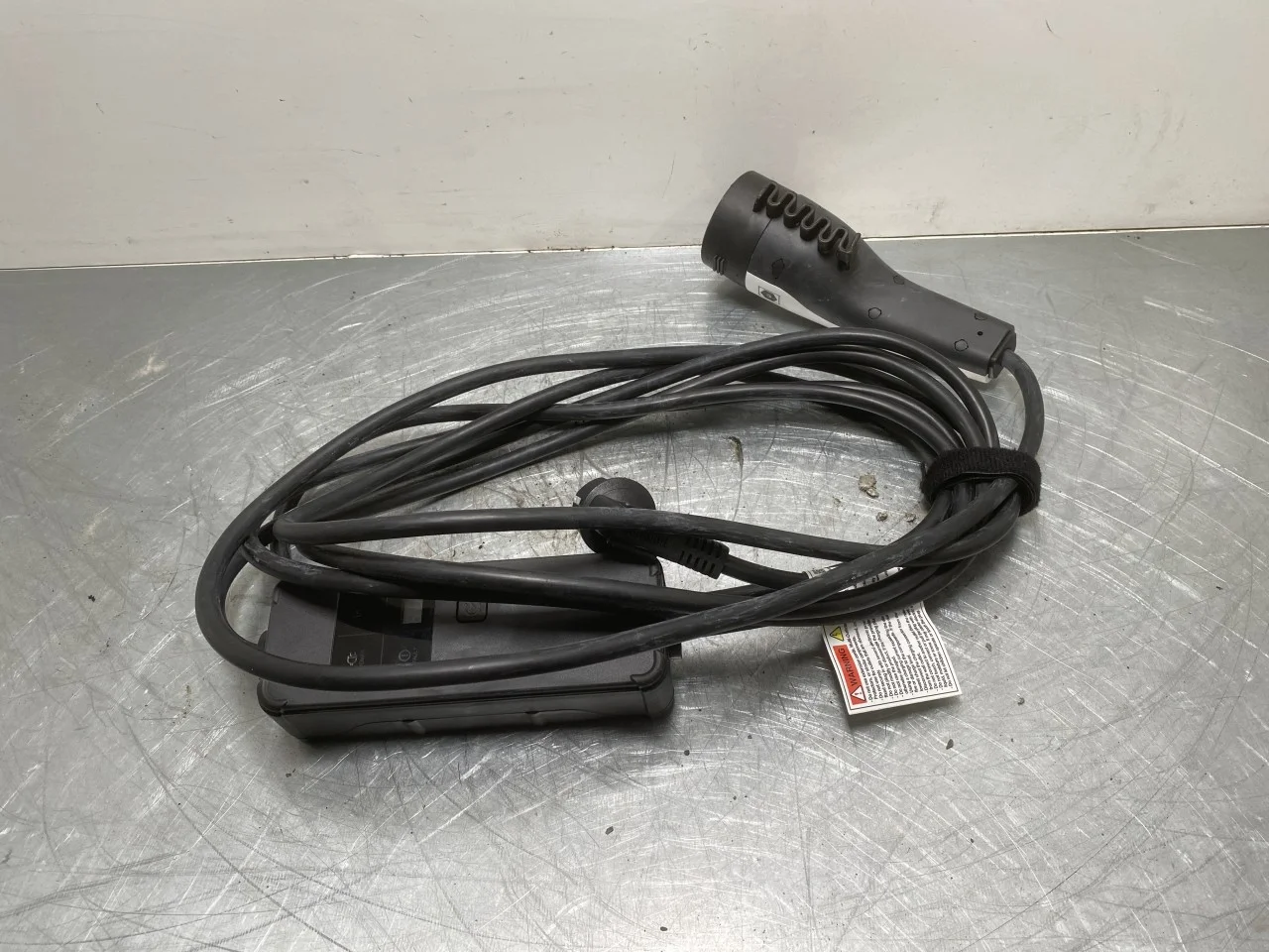 Hyundai KONA / ELECTRIC 2018-23 Battery charger