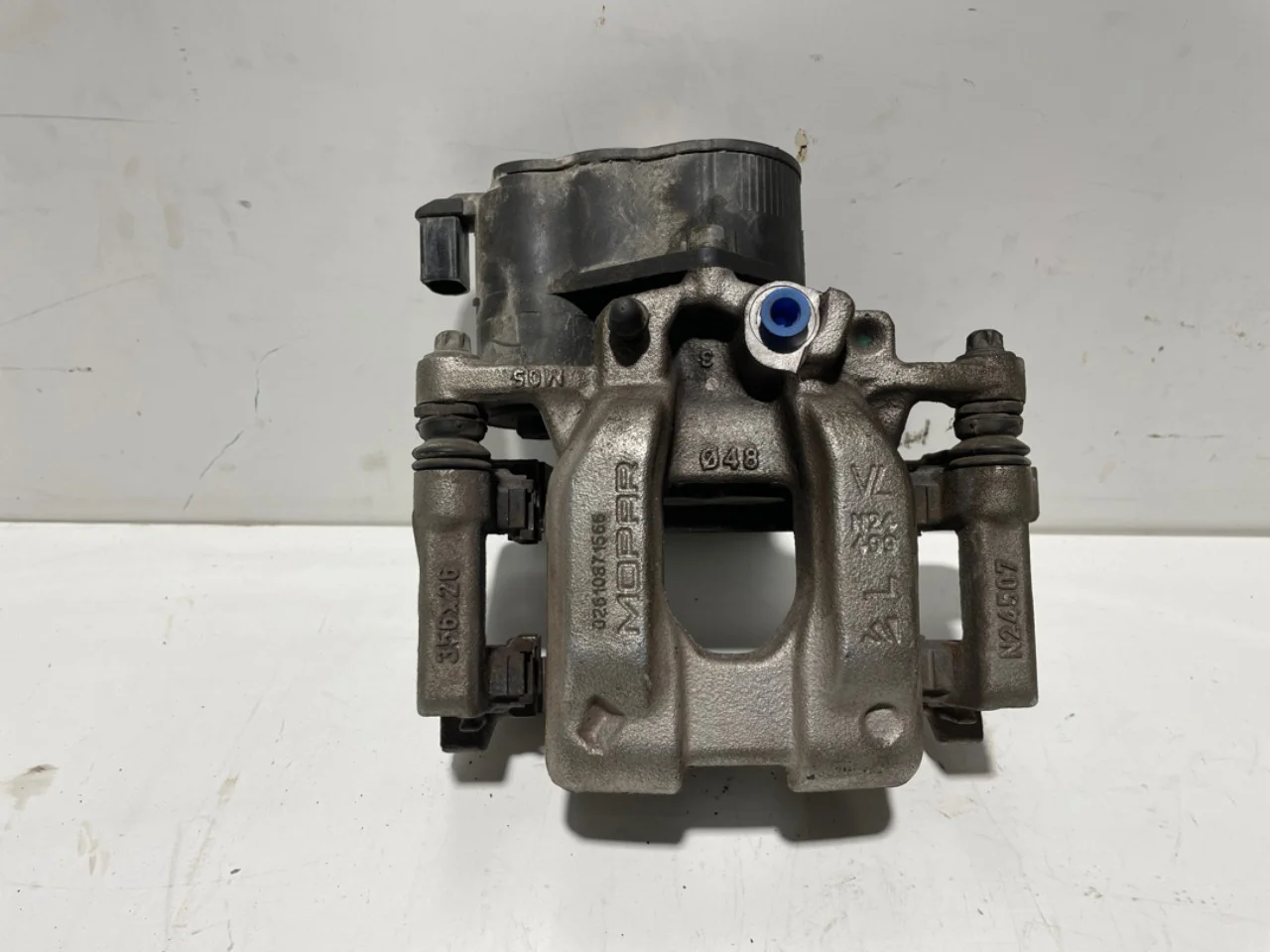 Peugeot 3008/E-3008 2024- Etrier frână spate stânga