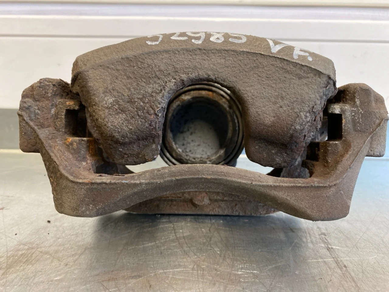 Mercedes B 180-200 W246/W242 2012-19 Etrier frână față stânga vedere 2