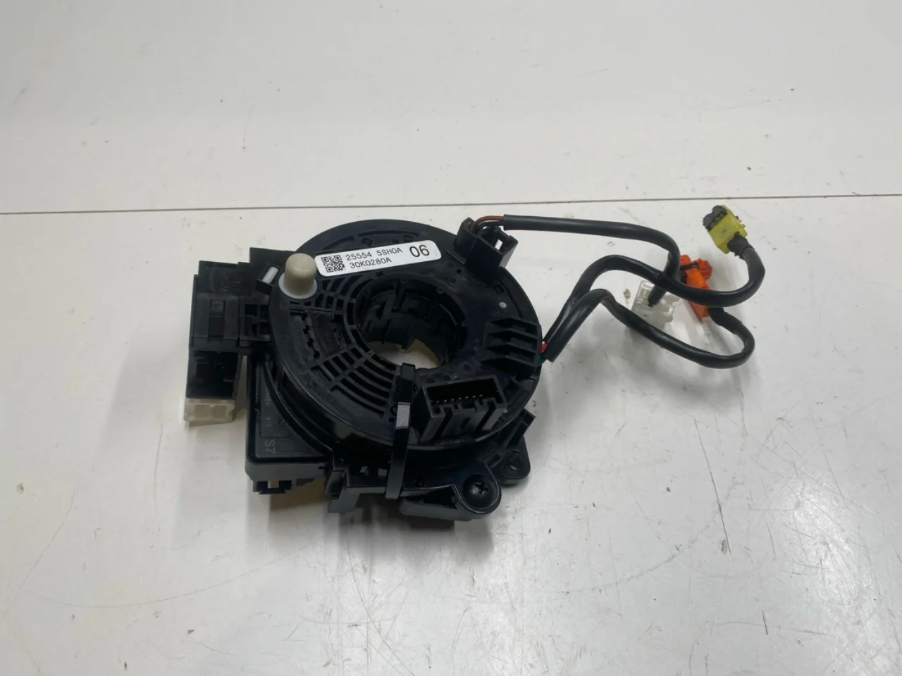 Nissan LEAF 2017-24 Airbag clock spring