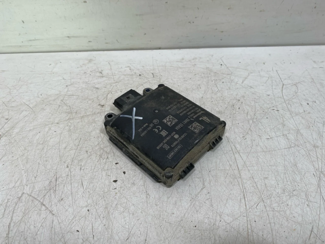 Nissan LEAF 2017-24 Active collision protection sensor view 2
