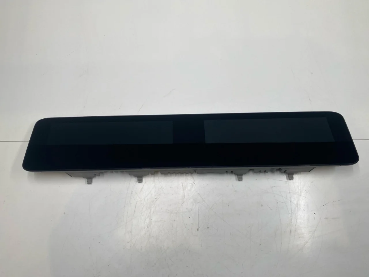 Mercedes EQA H243 2021- Ceasuri bord complete