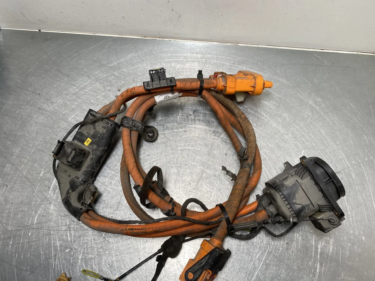 Volkswagen ID.3 2021- Capac port încărcare, electric / hibrid vedere 3