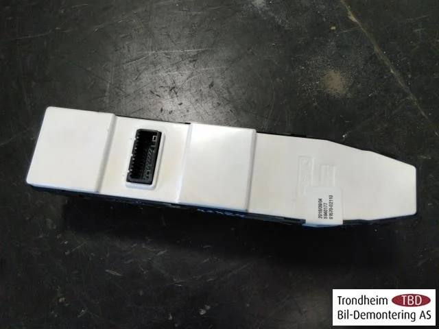 Hyundai IONIQ AE 2017-22 Ablakemelő kapcsoló view 2