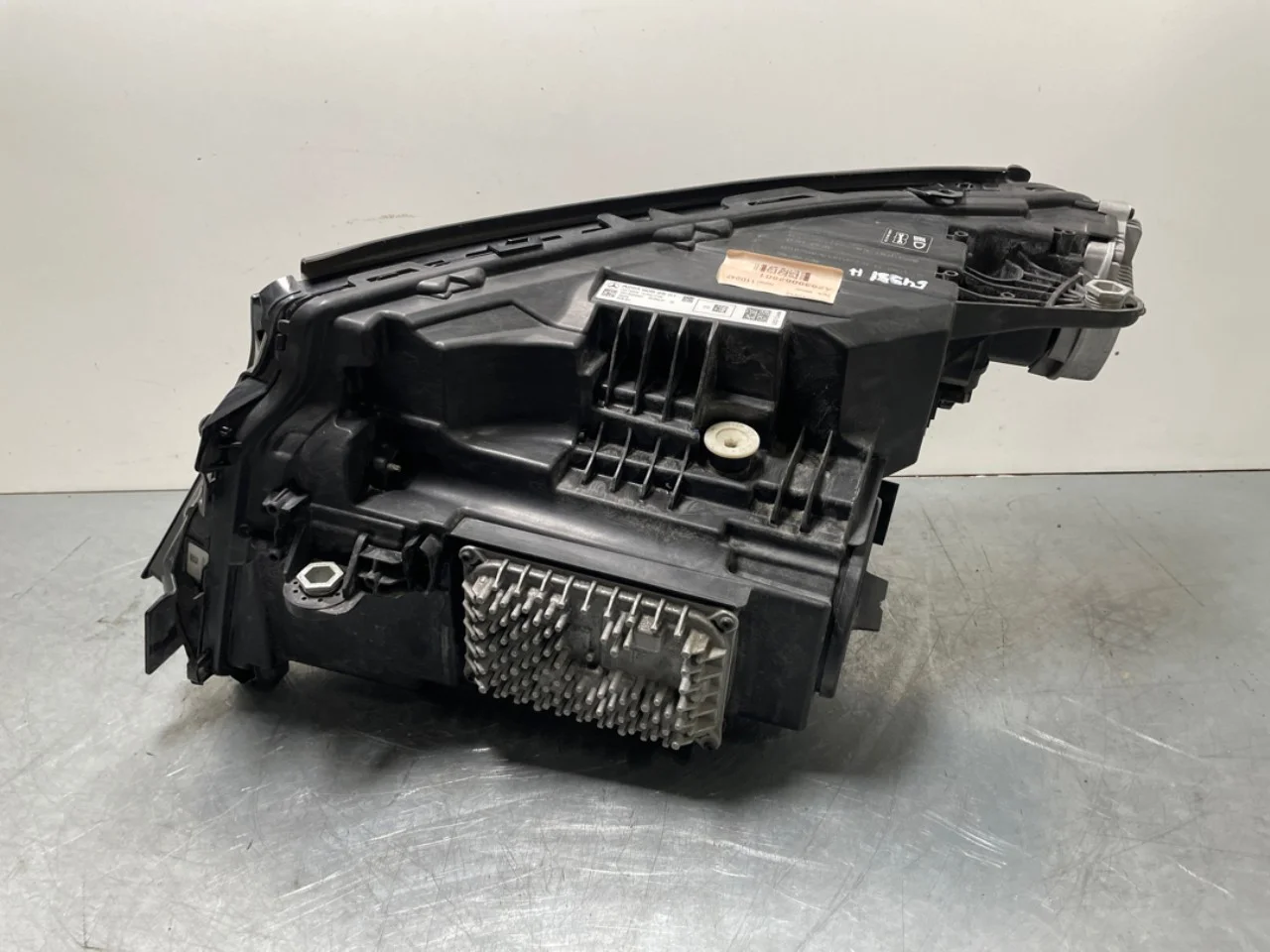 Mercedes EQC 2020- Far dreapta vedere 3
