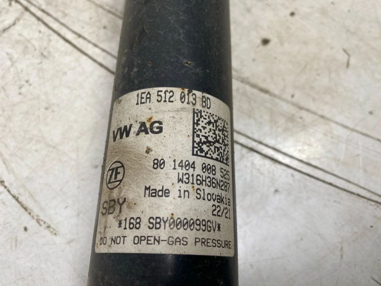 Volkswagen ID.4 2021- Amortizor, spate vedere 4