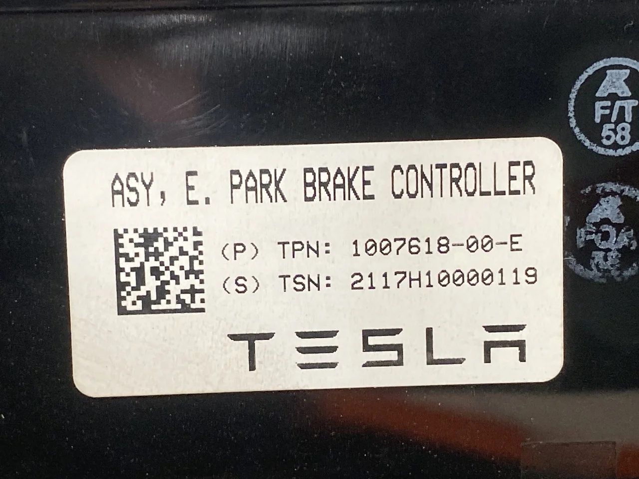 Tesla MODEL X 2016- Unitate de comandă, frână de parcare electrică (EPB) vedere 3