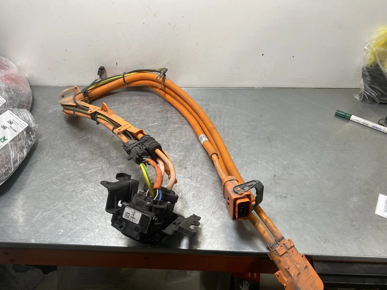 BMW I3 I01 2013-22 Capac port încărcare, electric / hibrid