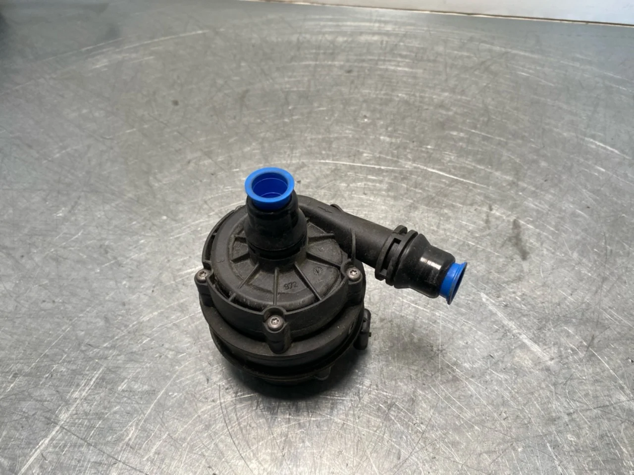 Mercedes EQA H243 2021- Pompă de circulație