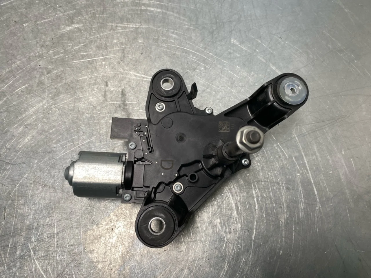 Peugeot 2008/E-2008 2020-> Motor ștergător hayon vedere 3