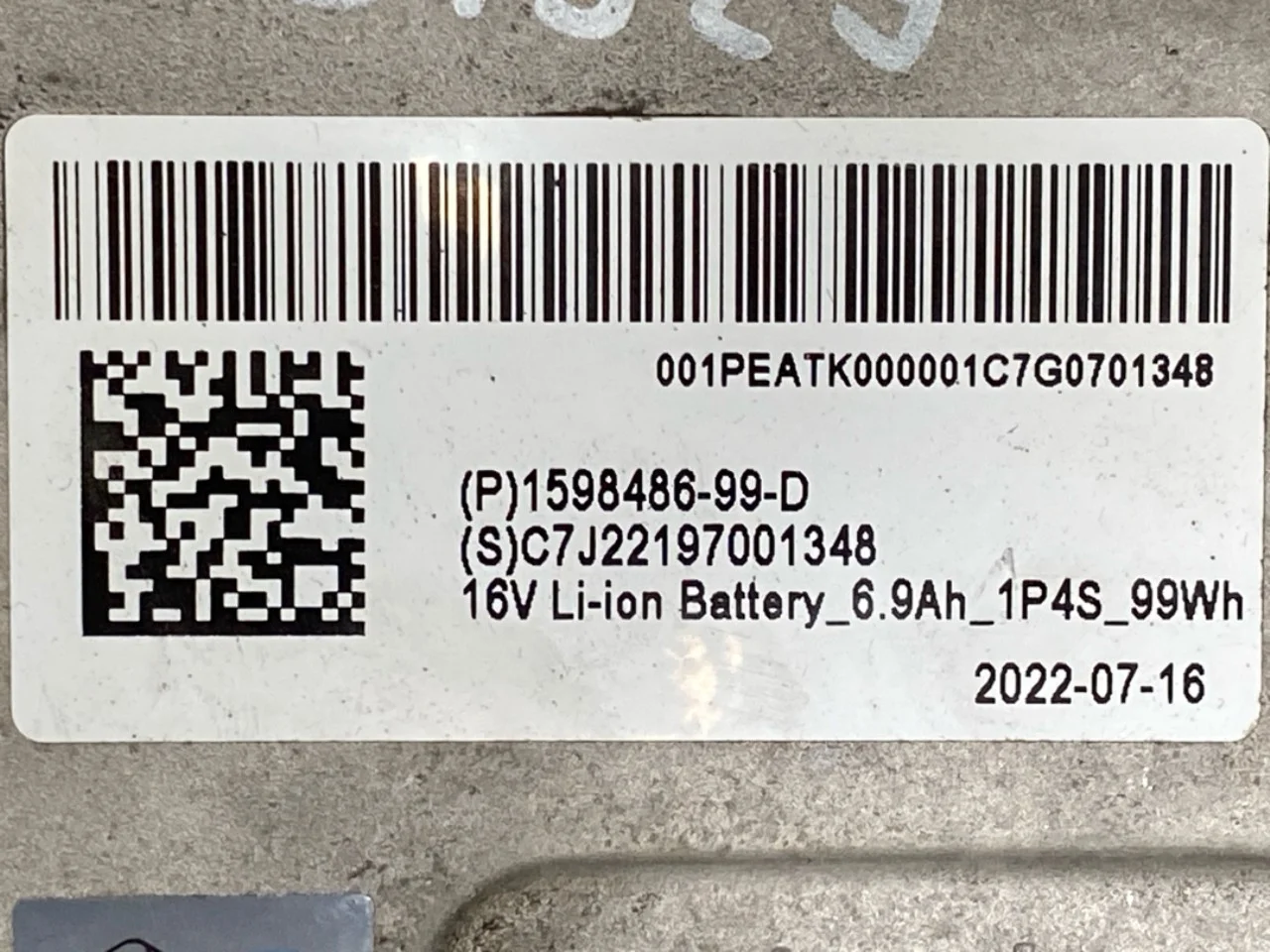 Tesla MODEL Y 2021- Akkumulátor nézet 4