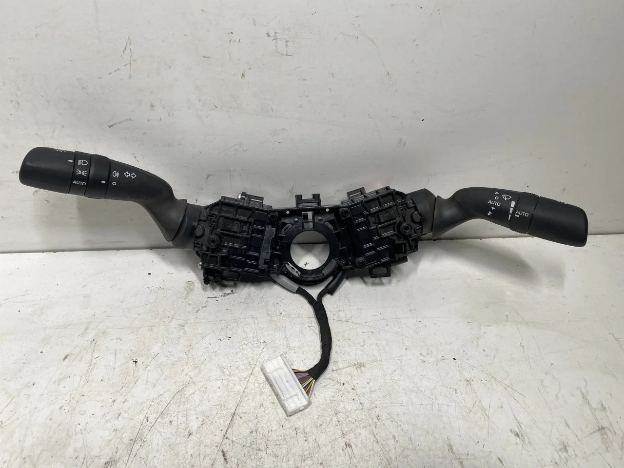 Toyota BZ4X EA10 2022- Kormánykapcsolók