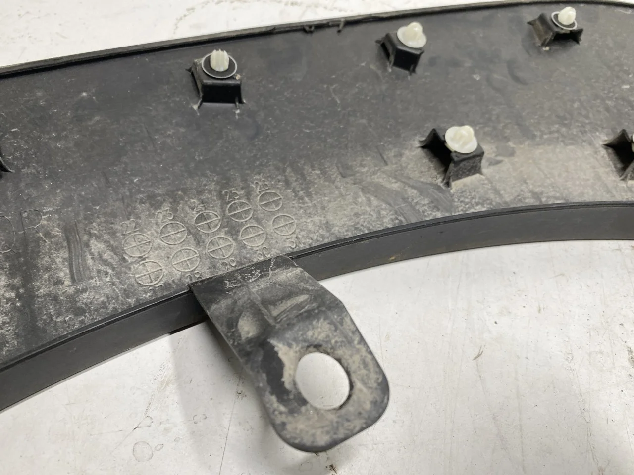 Toyota BZ4X EA10 2022- Ornament pasaj roată vedere 4