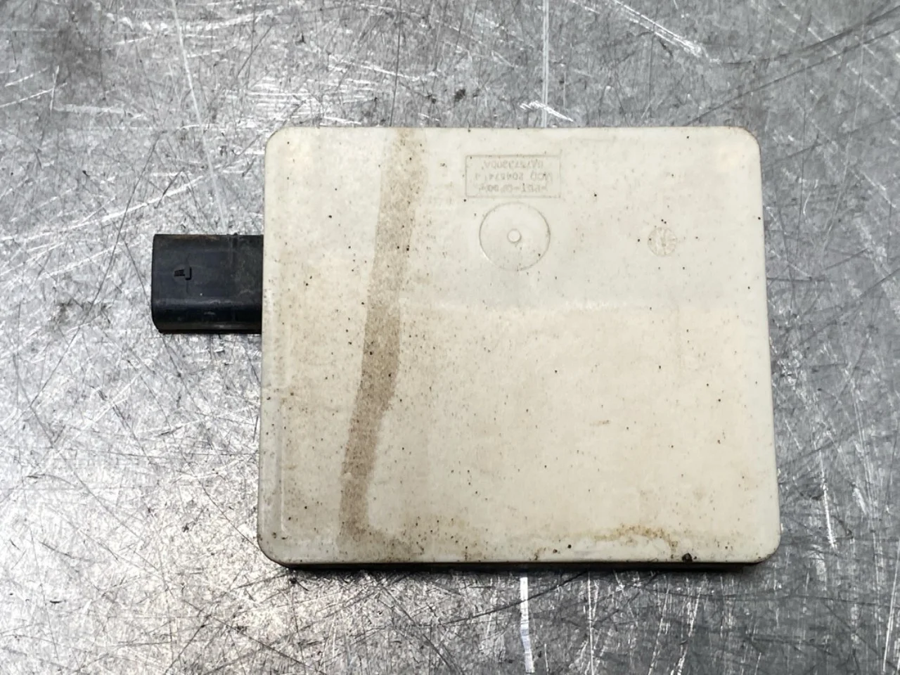 Mercedes EQS V297 2022- Active collision protection sensor view 2