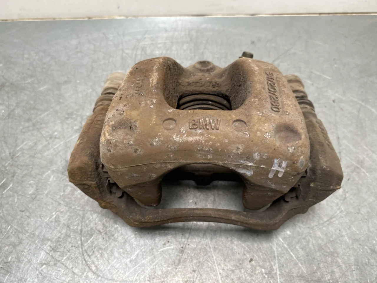 BMW I3 I01 2013-22 Front right brake caliper