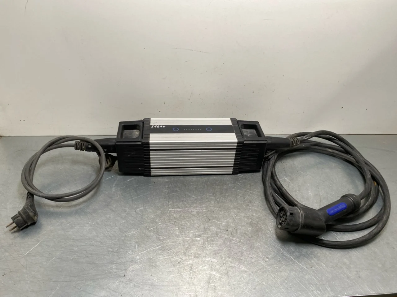 Renault ZOE/E- TECH 2013--> Battery charger