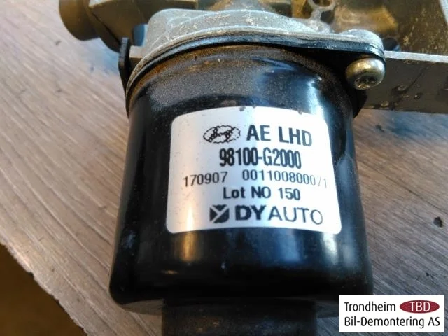 Hyundai IONIQ AE 2017-22 Ablaktörlő motor, szélvédő view 2